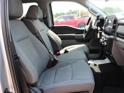 Used 2024 Ford F150 XLT image 27