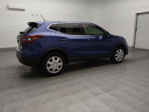 Used 2021 Nissan Rogue Sport S image 10