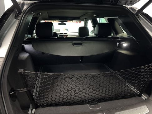 Used 2025 Cadillac XT5 Sportv image 5