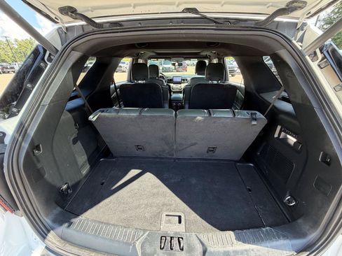 Used 2022 Ford Explorer Timberline w/ Timberline Technology Package AWD/4WD image 18