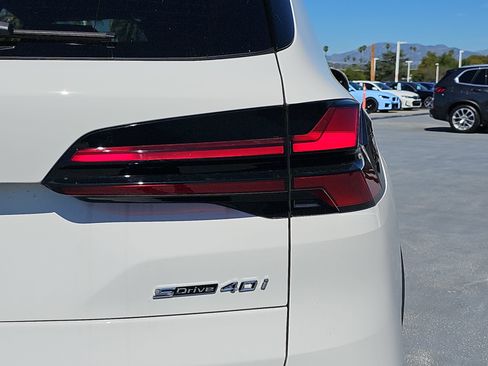 New 2026 BMW X5 sDrive40i image 35