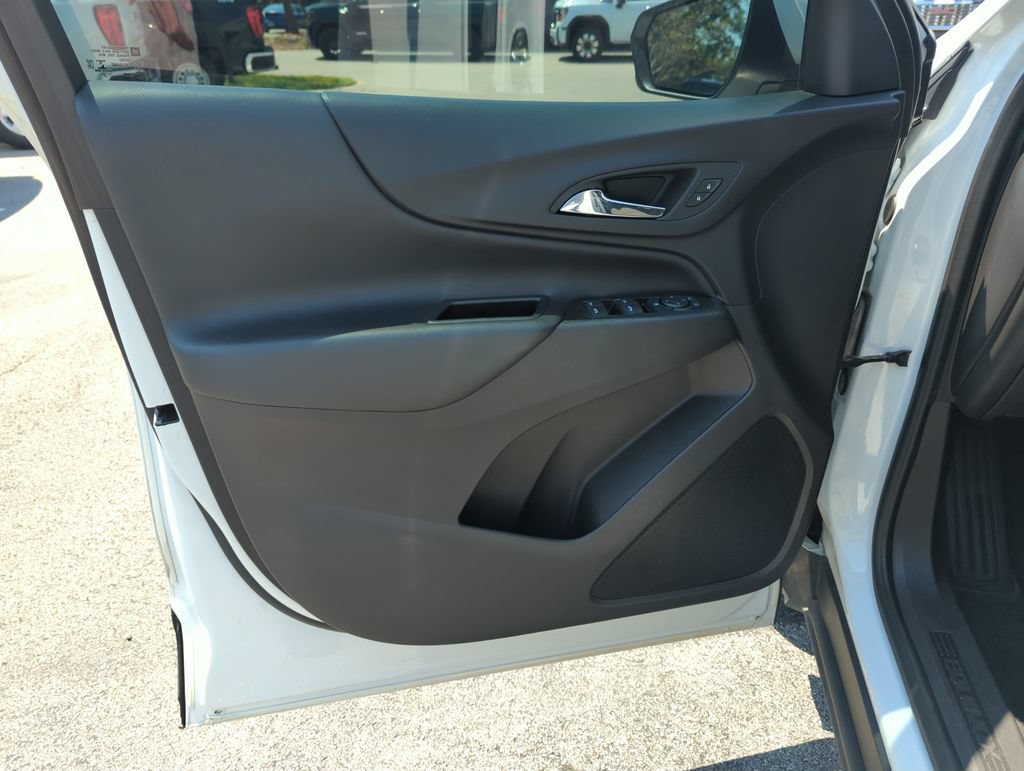 Used 2022 Chevrolet Equinox LT FWD image 17