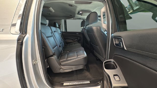 Used 2019 Chevrolet Suburban LT AWD/4WD image 18