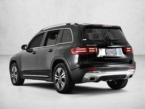 New 2026 Mercedes-Benz GLB 250 4MATIC image 8