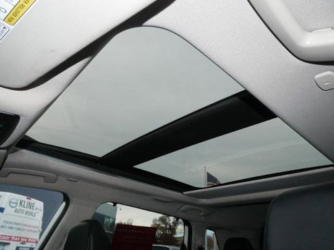 Certified 2023 Nissan Rogue SV w/ SV Premium Package image 30