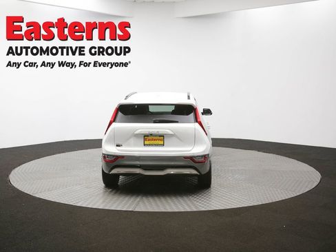 Used 2023 Kia Niro Wave image 40