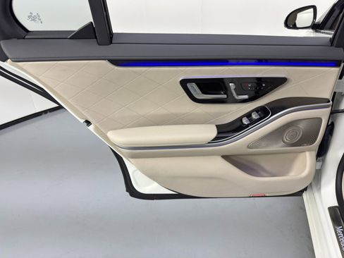 Used 2021 Mercedes-Benz S 580 4MATIC Sedan image 53