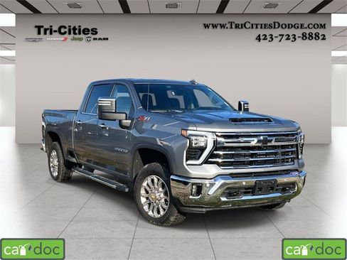 Used 2025 Chevrolet Silverado 2500 LTZ w/ LTZ Convenience Package image 1