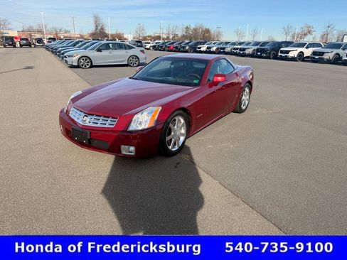 Used 2007 Cadillac XLR Roadster image 2