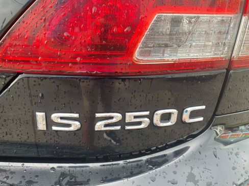 Used 2010 Lexus IS 250C RWD image 46