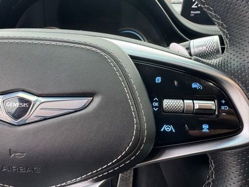 Used 2022 Genesis GV70 2.5T w/ Sport Prestige Package image 25