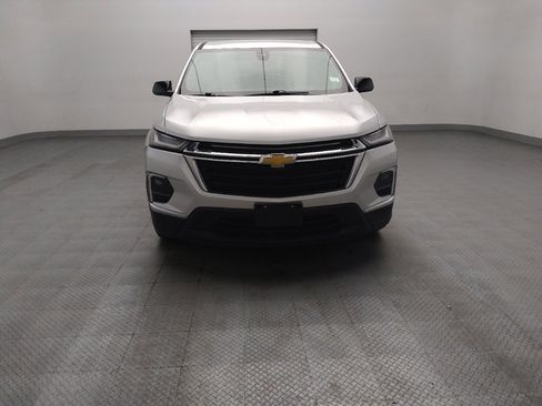 Used 2022 Chevrolet Traverse LS FWD image 14