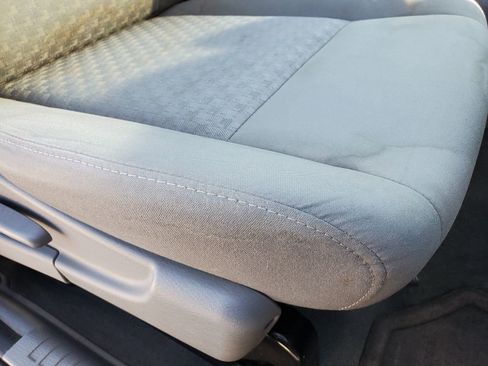 Used 2005 Jeep Liberty Sport image 36