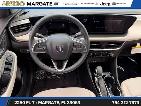 Used 2024 Buick Encore GX Preferred FWD image 13