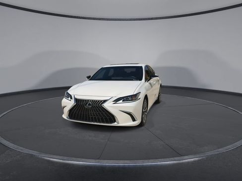 Used 2023 Lexus ES 350 w/ Accessory Package (Z2) FWD image 4