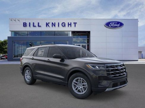 New 2026 Ford Explorer Active AWD/4WD image 7