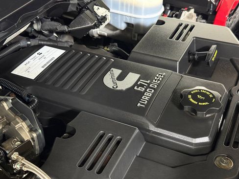Used 2020 RAM 2500 Limited AWD/4WD image 95