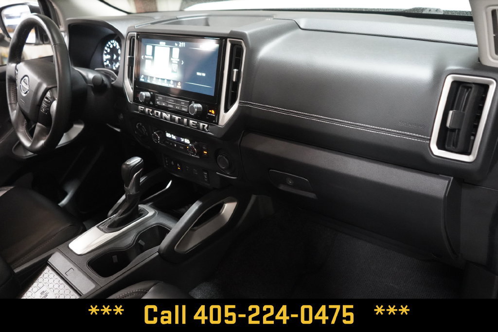 Used 2025 Nissan Frontier SL AWD/4WD image 21