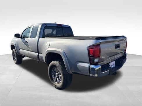 Used 2019 Toyota Tacoma SR5 image 4