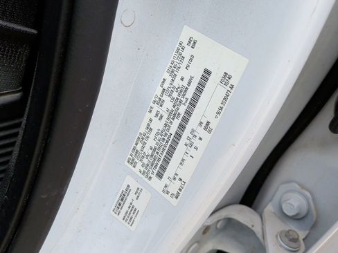 Used 2017 Ford F350 Lariat w/ Chrome Package image 43