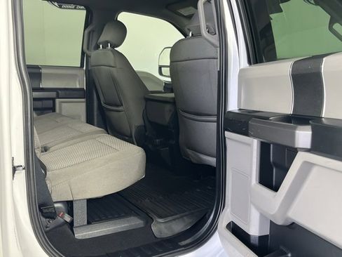 Used 2021 Ford F350 XLT w/ XLT Value Package image 28