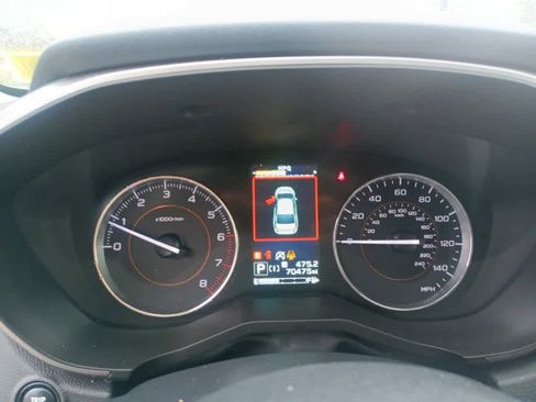 Used 2023 Subaru Crosstrek 2.5i Limited w/ Moonroof Package image 11