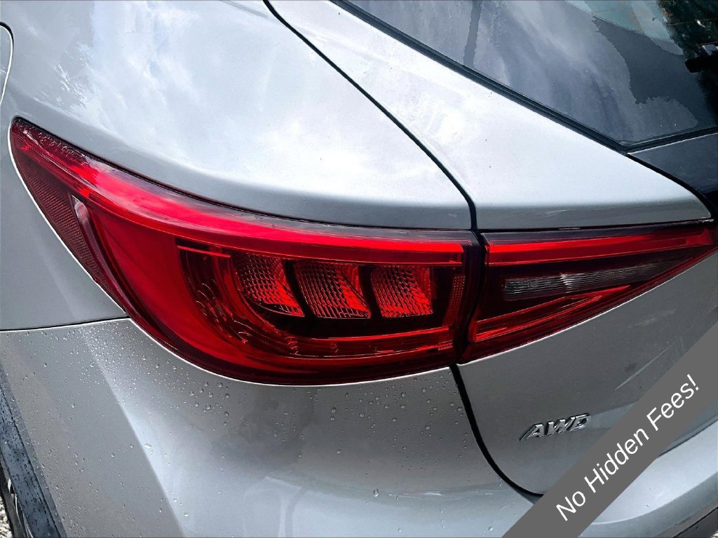 Used 2018 INFINITI QX30 AWD image 26