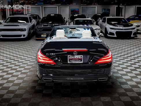 Used 2013 Mercedes-Benz SL 550 image 28