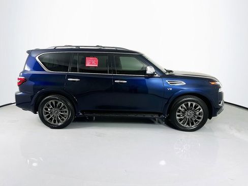 Used 2022 Nissan Armada Platinum w/ Captain's Chairs Package image 10