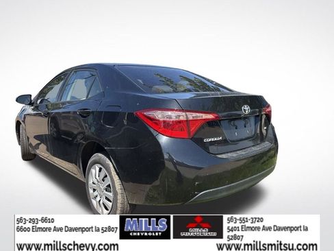 Used 2017 Toyota Corolla LE w/ Carpet Mat Package (TMS) FWD image 4