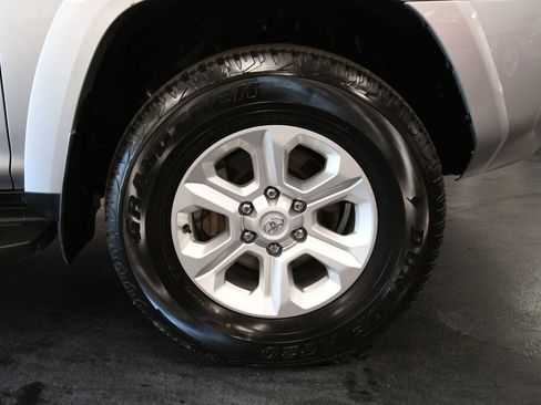 Certified 2024 Toyota 4Runner SR5 image 9