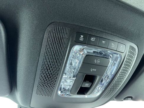 Used 2025 Mercedes-Benz GLE 350 4MATIC image 37