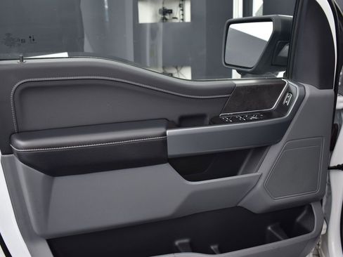 Used 2024 Ford F150 XLT w/ Tow/Haul Package image 9