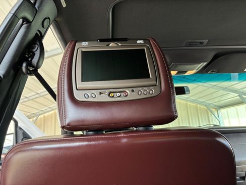 Used 2017 Ford Expedition Platinum RWD image 35