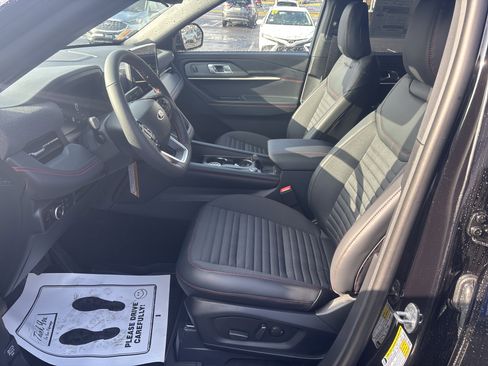 New 2026 Ford Explorer ST-Line image 12