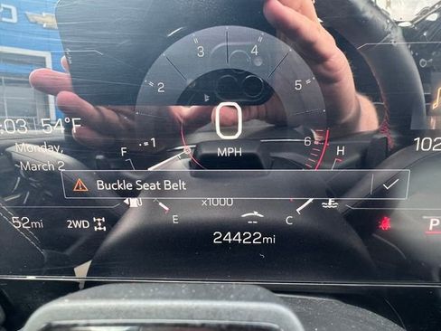 Used 2025 GMC Yukon AT4 Ultimate image 6