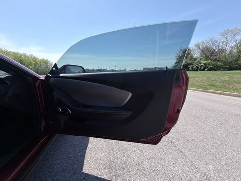 Used 2010 Chevrolet Camaro LT RWD image 17