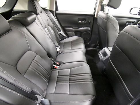 New 2026 Honda HR-V EX-L image 13