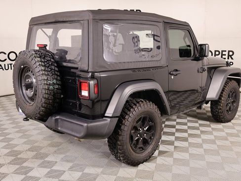 Used 2023 Jeep Wrangler Sport image 18