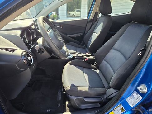 Used 2016 Scion iA image 10