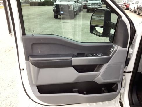 Used 2024 Ford F250 XL w/ STX Appearance Package image 21