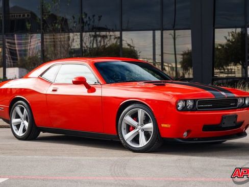 Used 2008 Dodge Challenger SRT8 image 38