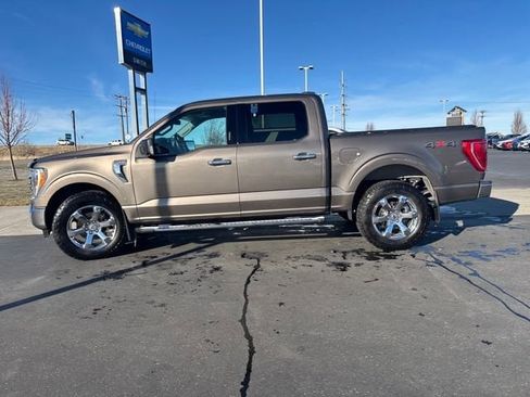 Used 2021 Ford F150 XLT w/ Equipment Group 302A High image 6