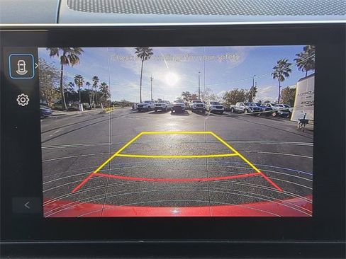 Used 2025 Hyundai Santa Fe SEL image 25