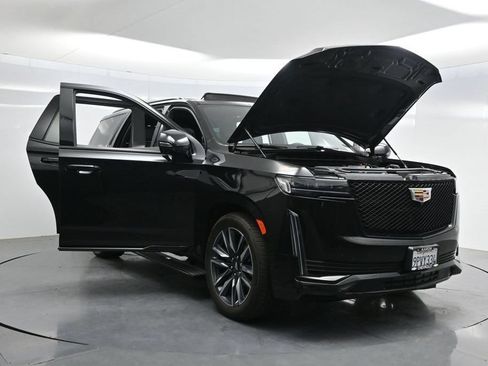 Used 2024 Cadillac Escalade Sport w/ Touring Package AWD/4WD image 52