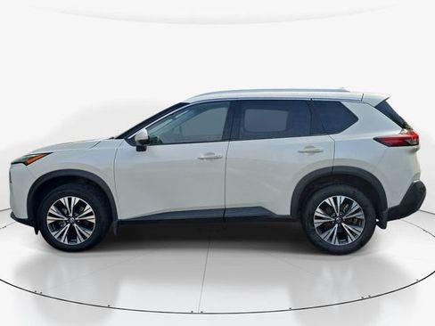 Used 2021 Nissan Rogue SV w/ Premium Package FWD image 9