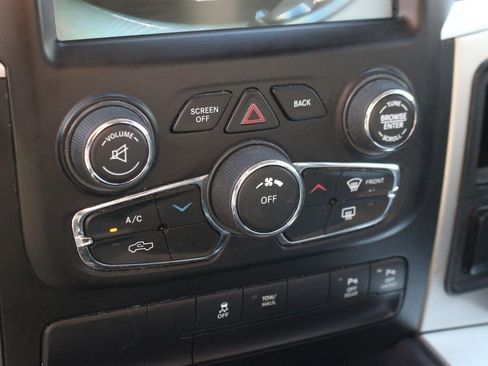 Used 2016 RAM 1500 Big Horn AWD/4WD image 24