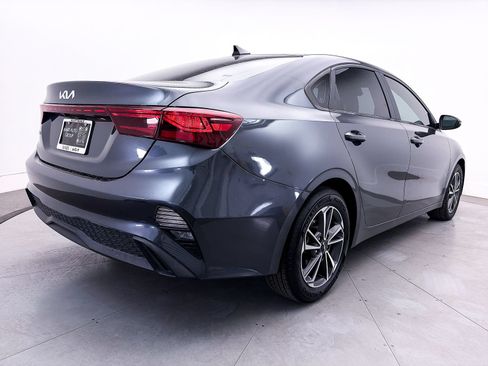 Certified 2023 Kia Forte LXS w/ LXS Technology Package FWD image 14