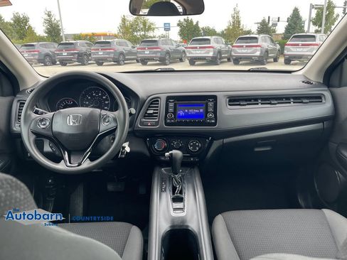 Used 2020 Honda HR-V LX image 23