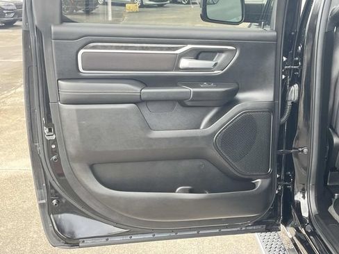 Used 2023 RAM 1500 4x4 Crew Cab image 20